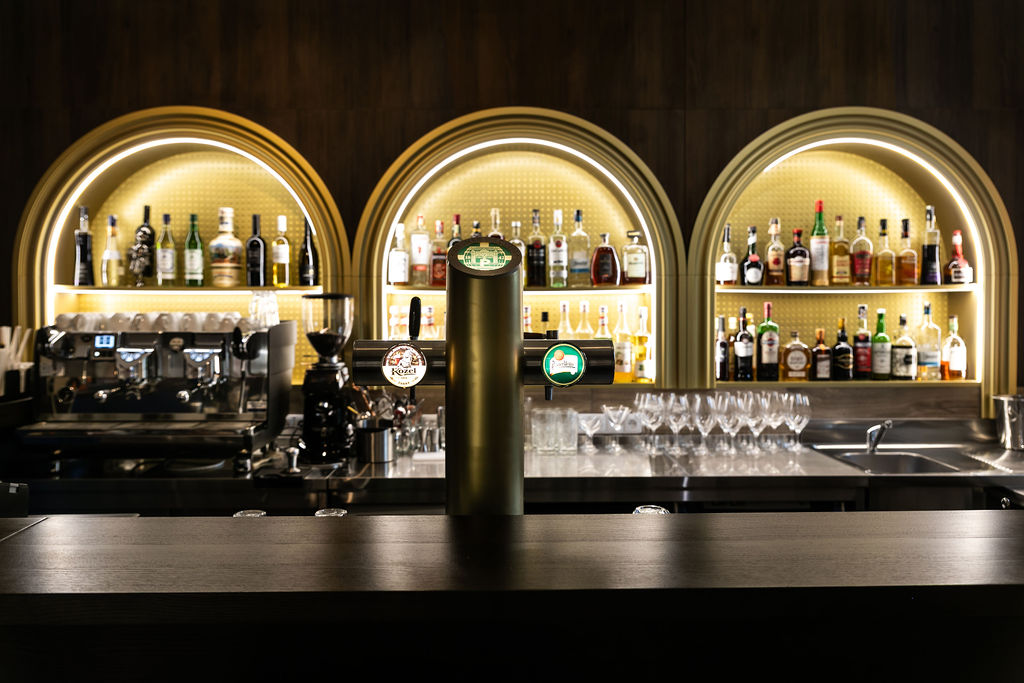 Bar v restauraci